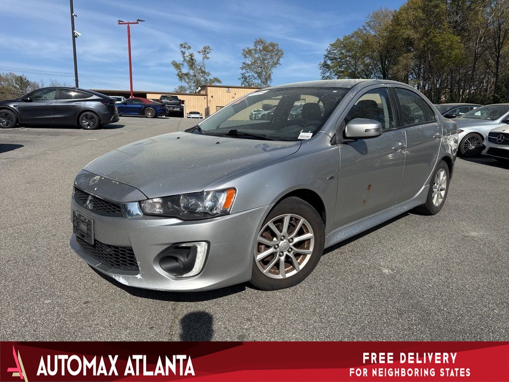 2016 Mitsubishi Lancer ES CVT's photo
