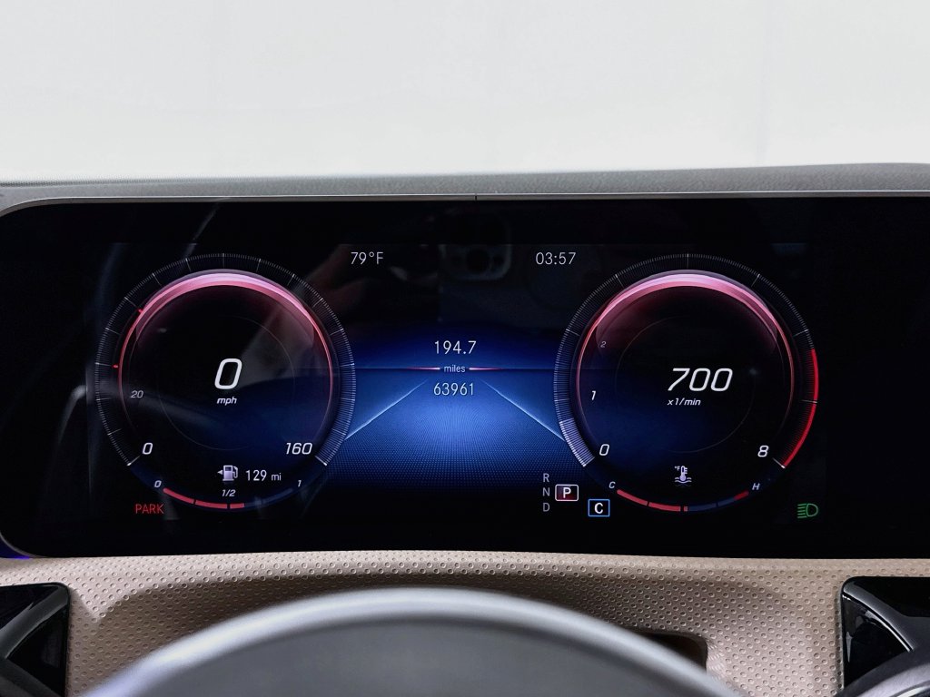Photo 12 of this Mercedes-Benz CLA 250
