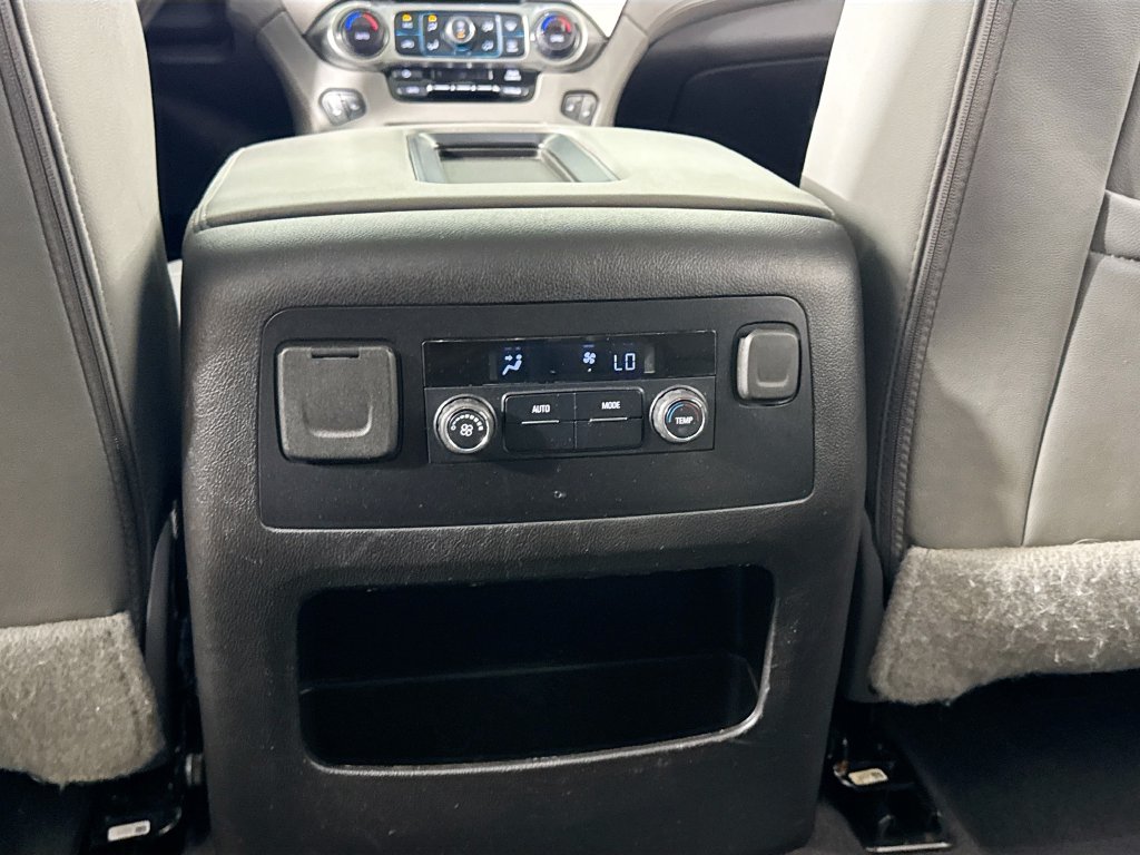 Chevrolet Tahoe photo 31