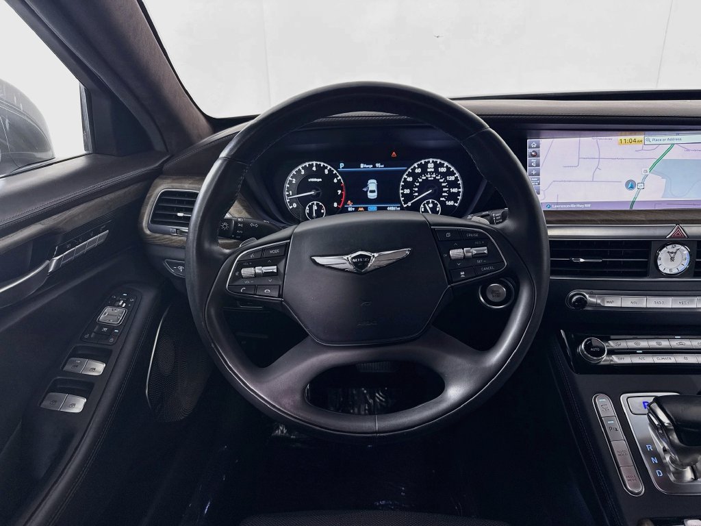 Genesis G90 photo 31