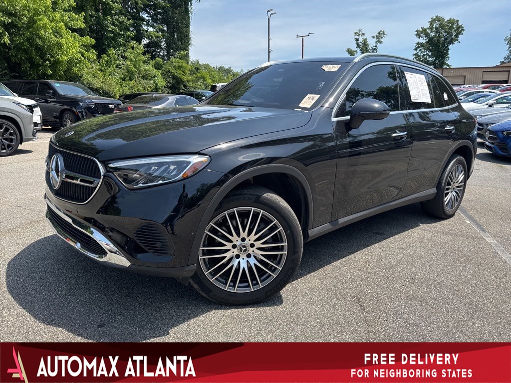 2024 Mercedes-Benz GLC GLC 300's photo