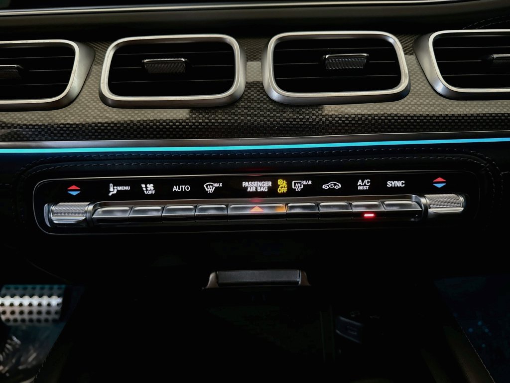 Photo 16 of this Mercedes-Benz AMG GLE 63 S