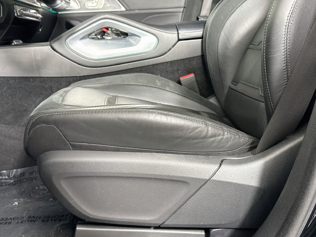 Photo 24 of this Mercedes-Benz AMG GLE 63 S