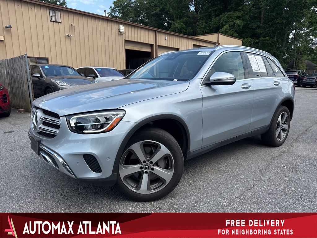 2022 Mercedes-Benz GLC GLC 300's photo