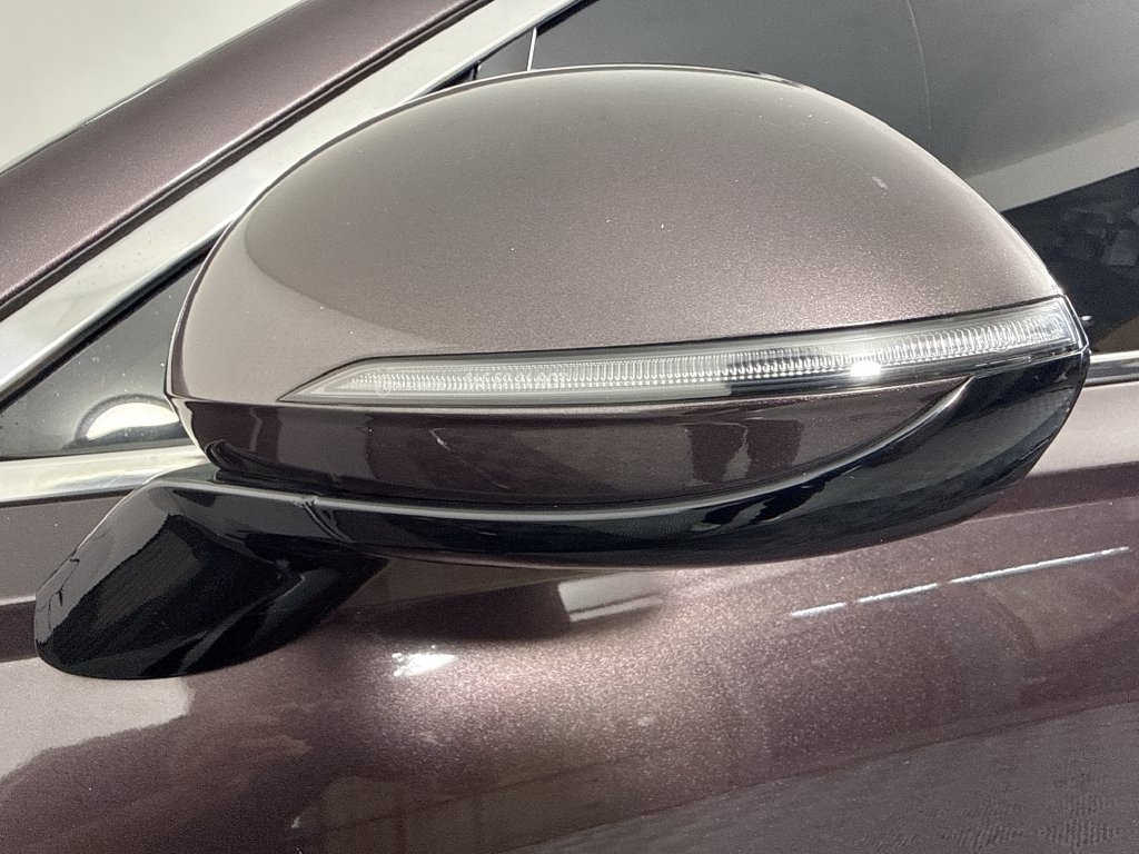 Genesis GV70 photo 21