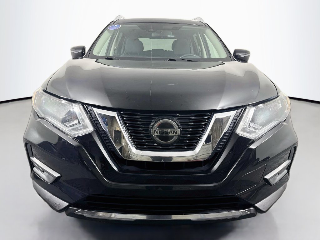 Nissan Rogue photo 3