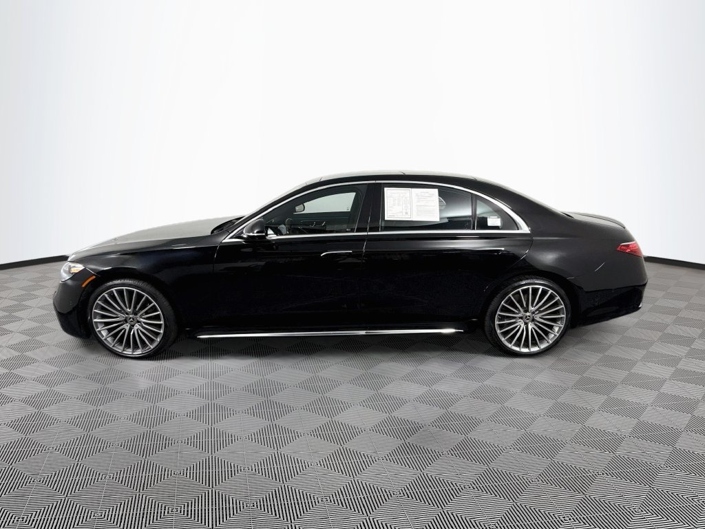 Photo 9 of this Mercedes-Benz S 580