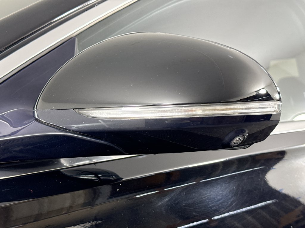 Photo 21 of this Mercedes-Benz S 580