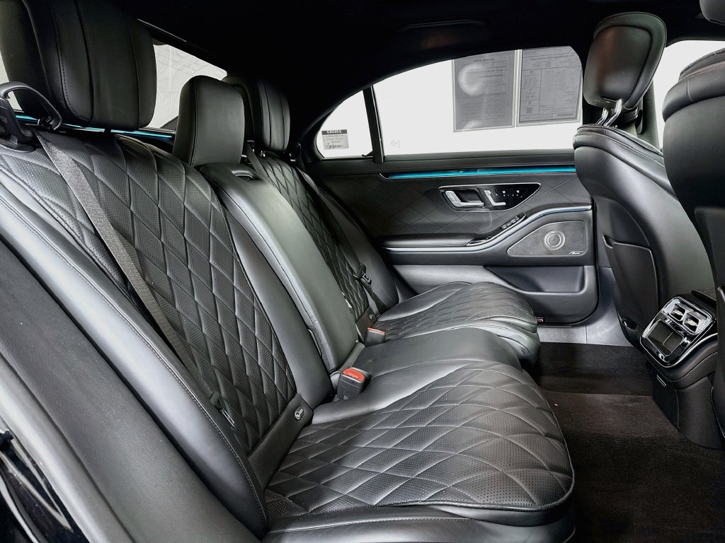 Photo 37 of this Mercedes-Benz S 580