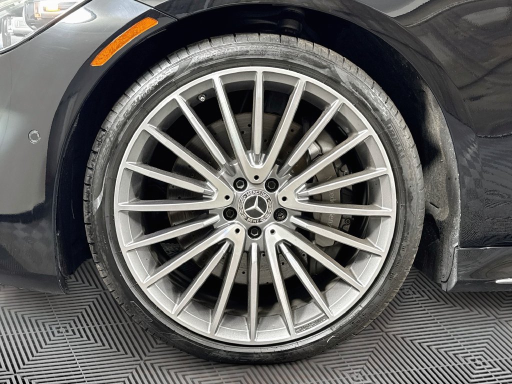 Photo 42 of this Mercedes-Benz S 580
