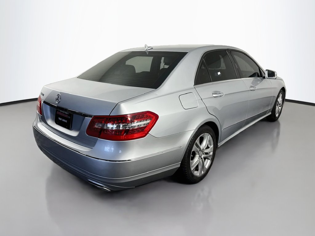 Mercedes-Benz E 550 photo 7