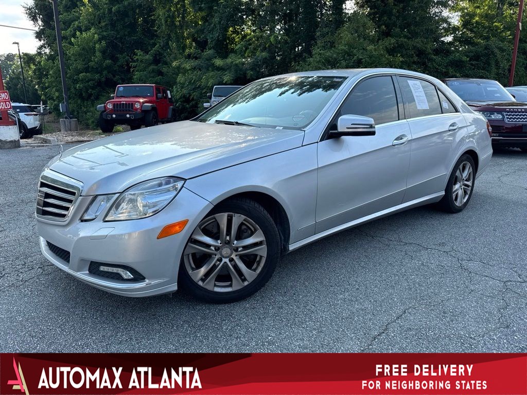 2010 Mercedes-Benz E-Class's photo
