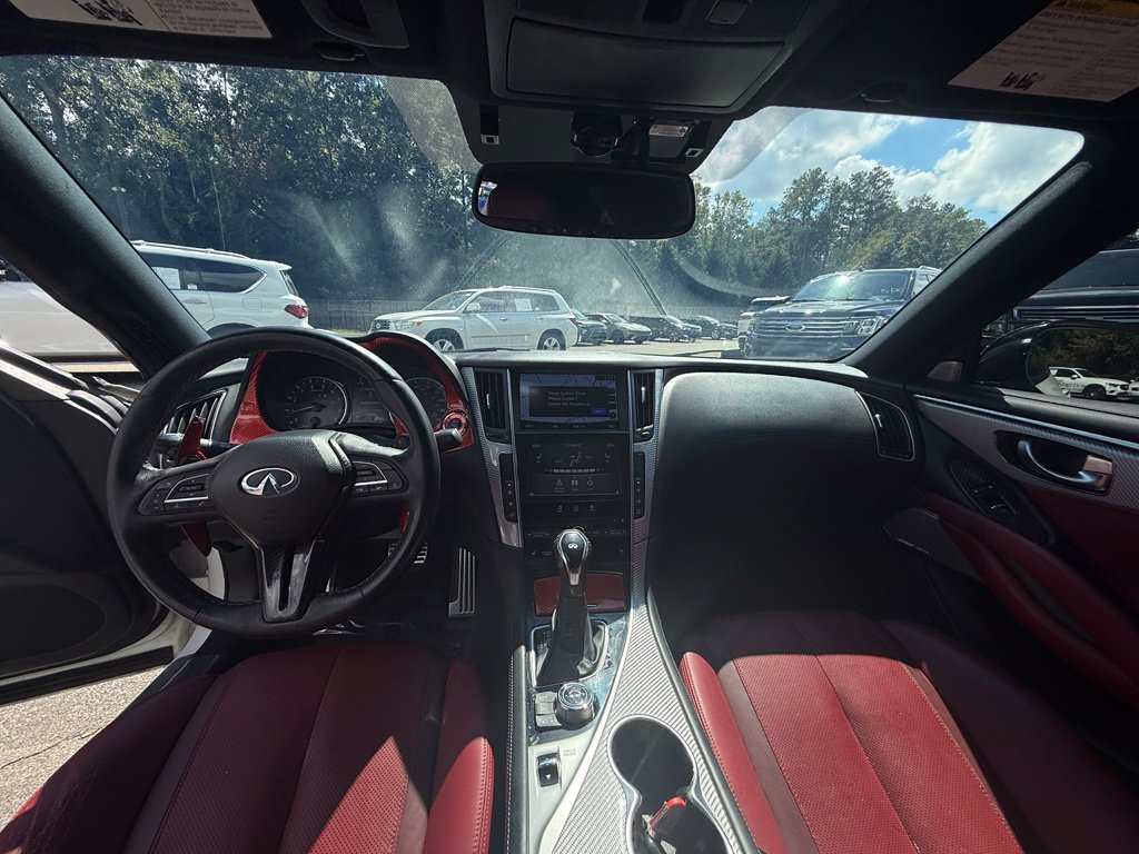Photo 10 of this INFINITI Q60
