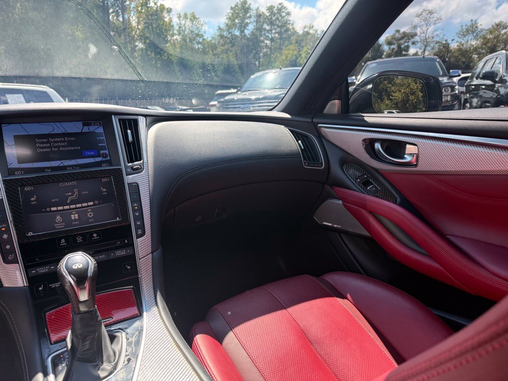 Photo 11 of this INFINITI Q60