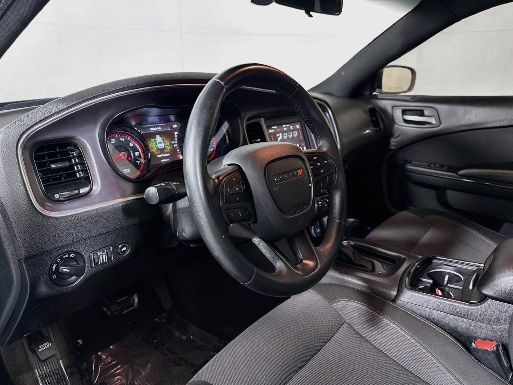 Dodge Charger photo 10