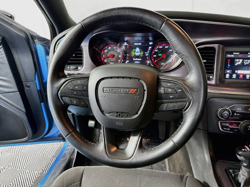 Dodge Charger photo 12