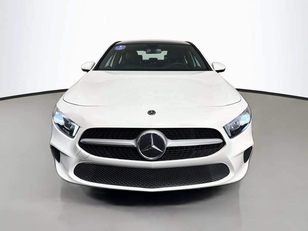 Mercedes-Benz A 220 photo 4