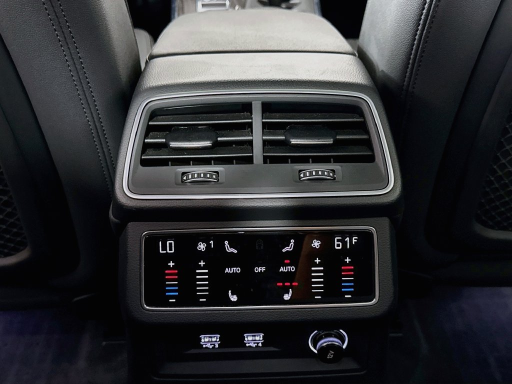 Audi A6 photo 35