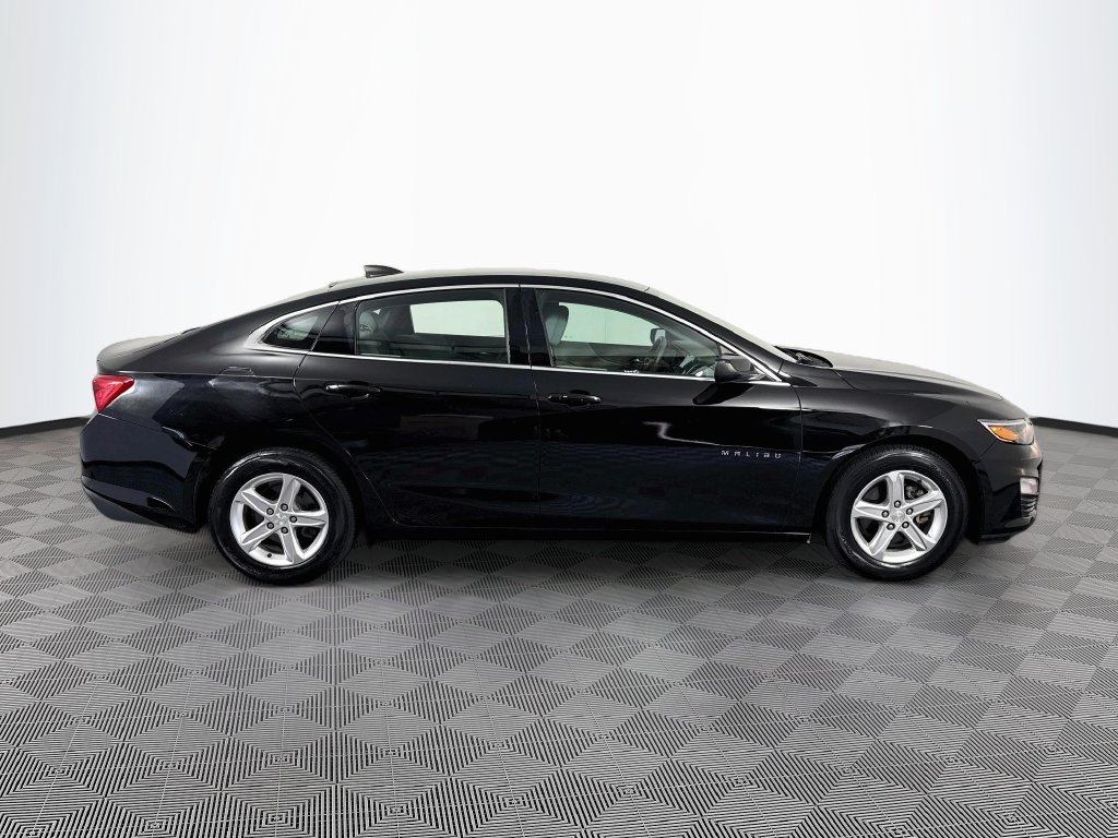 Chevrolet Malibu photo 5