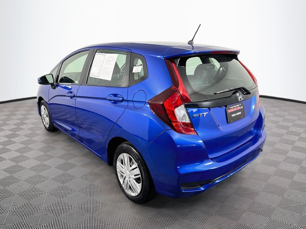 Photo 7 of this Honda Fit