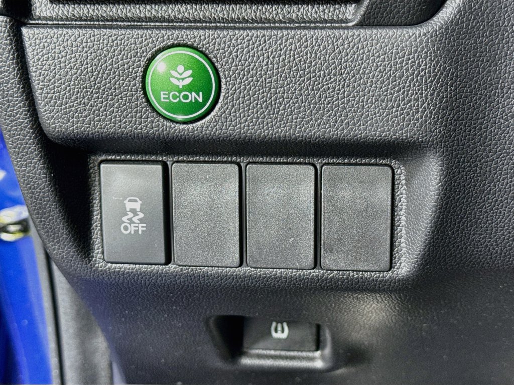 Photo 10 of this Honda Fit