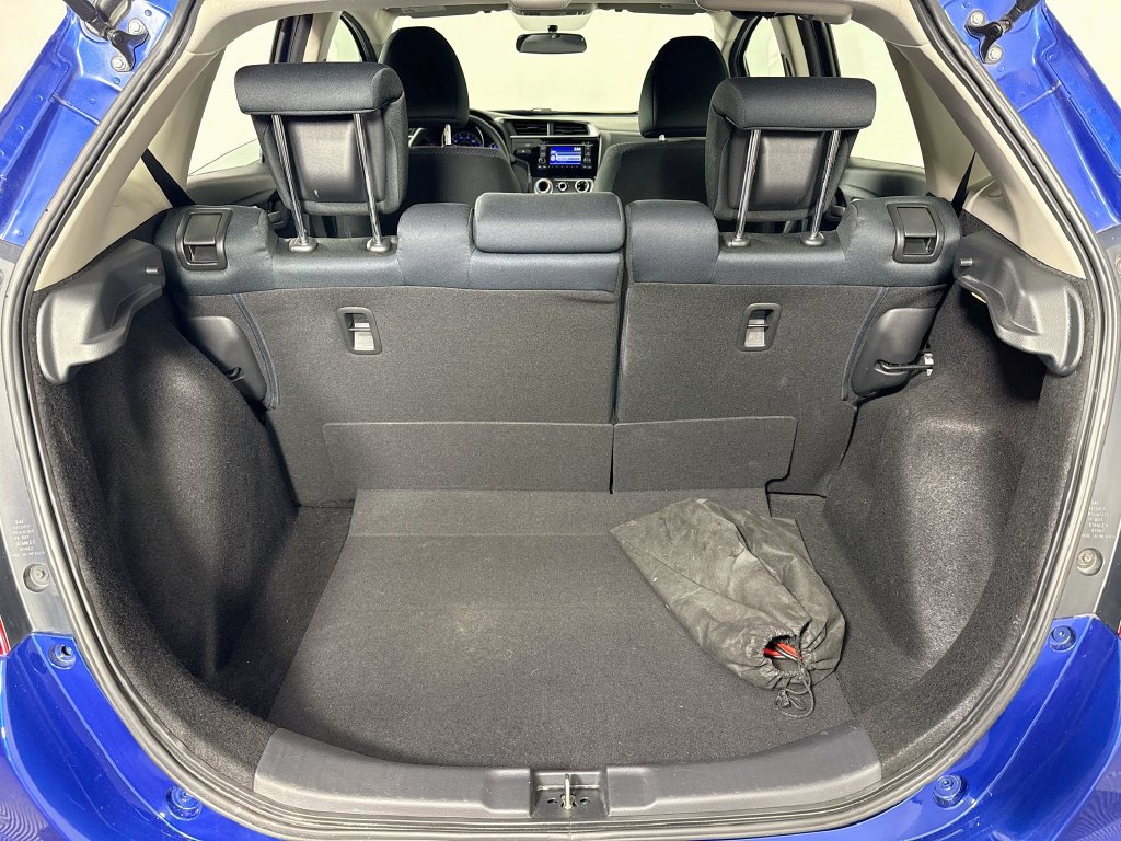 Photo 27 of this Honda Fit