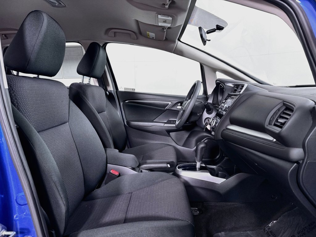 Photo 29 of this Honda Fit