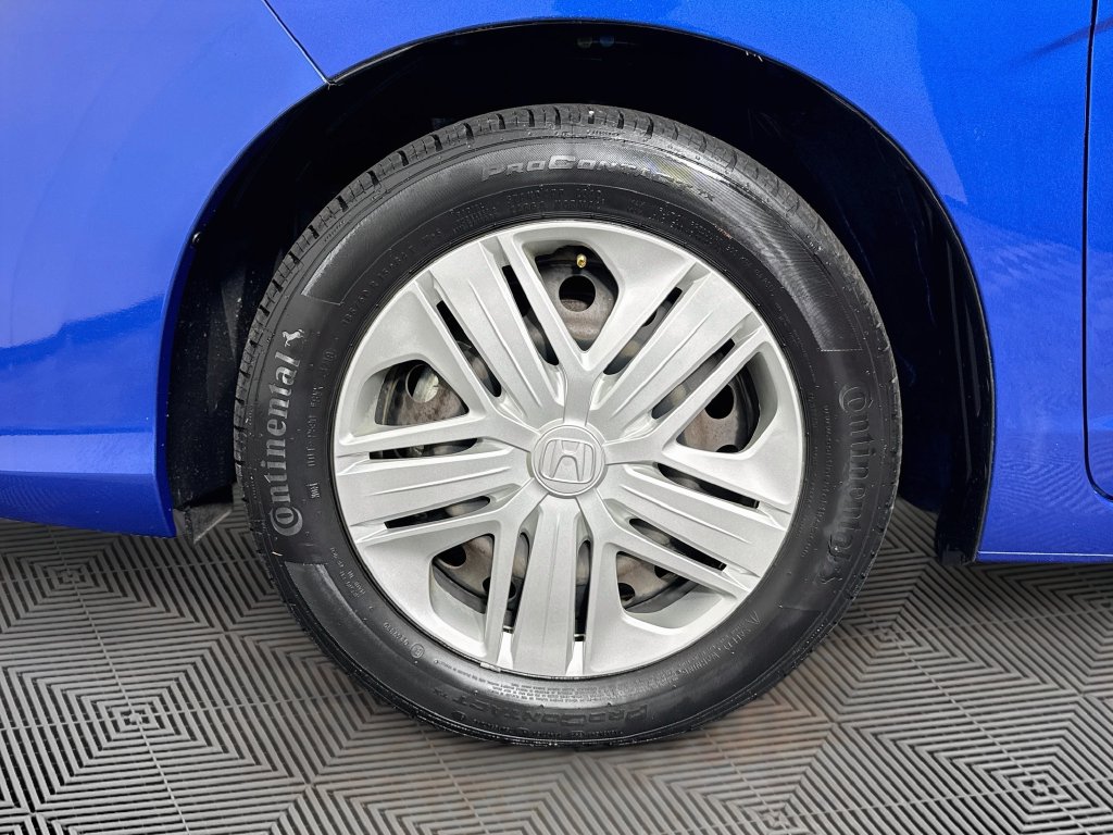 Photo 33 of this Honda Fit