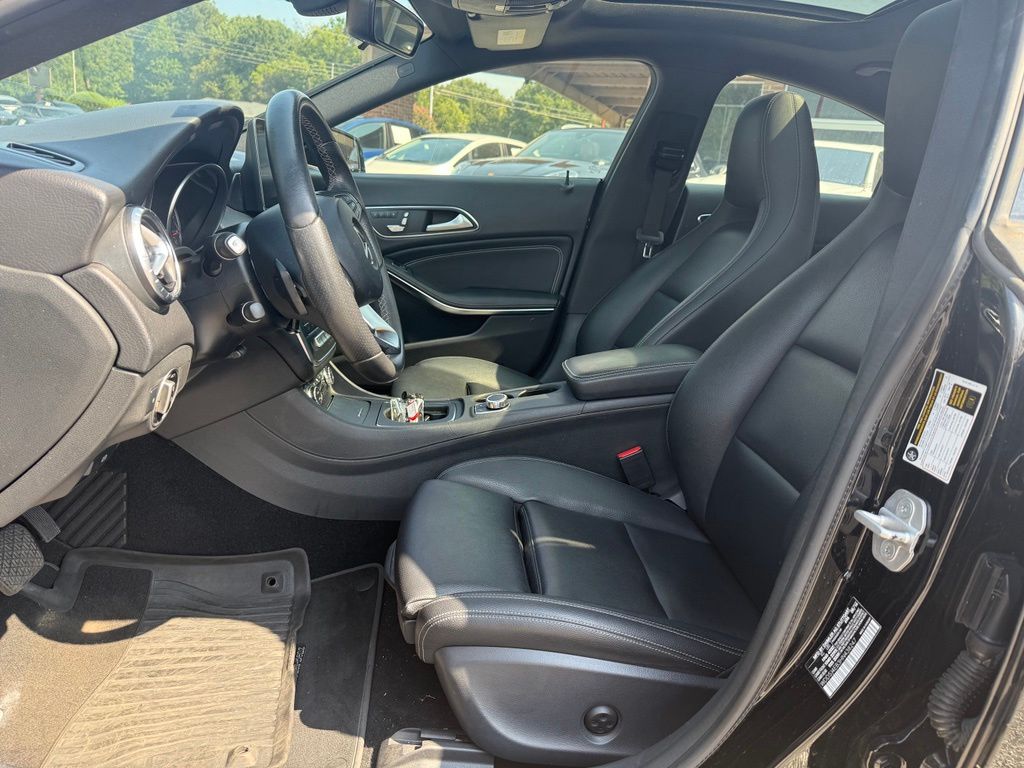 Mercedes-Benz CLA 250 photo 9