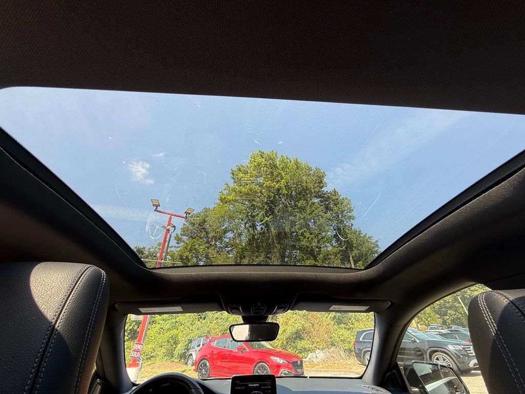 Mercedes-Benz CLA 250 photo 13