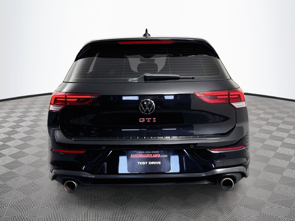 Photo 33 of this Volkswagen Golf GTI