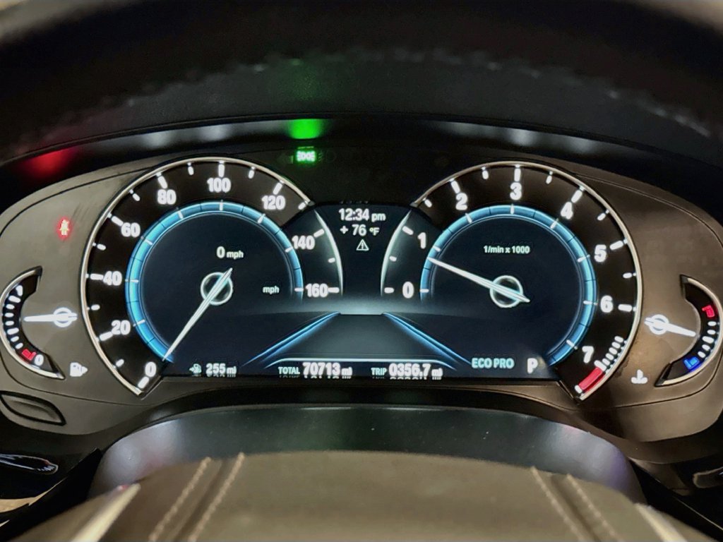 Photo 12 of this BMW 5 Series