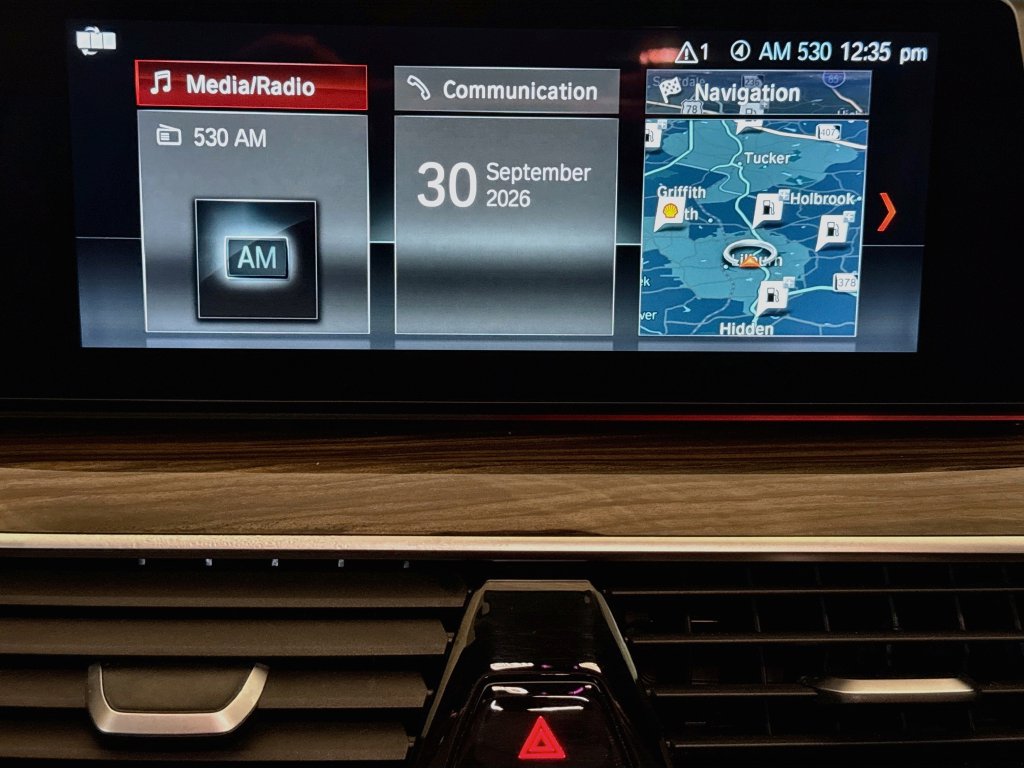 Photo 15 of this BMW 5 Series