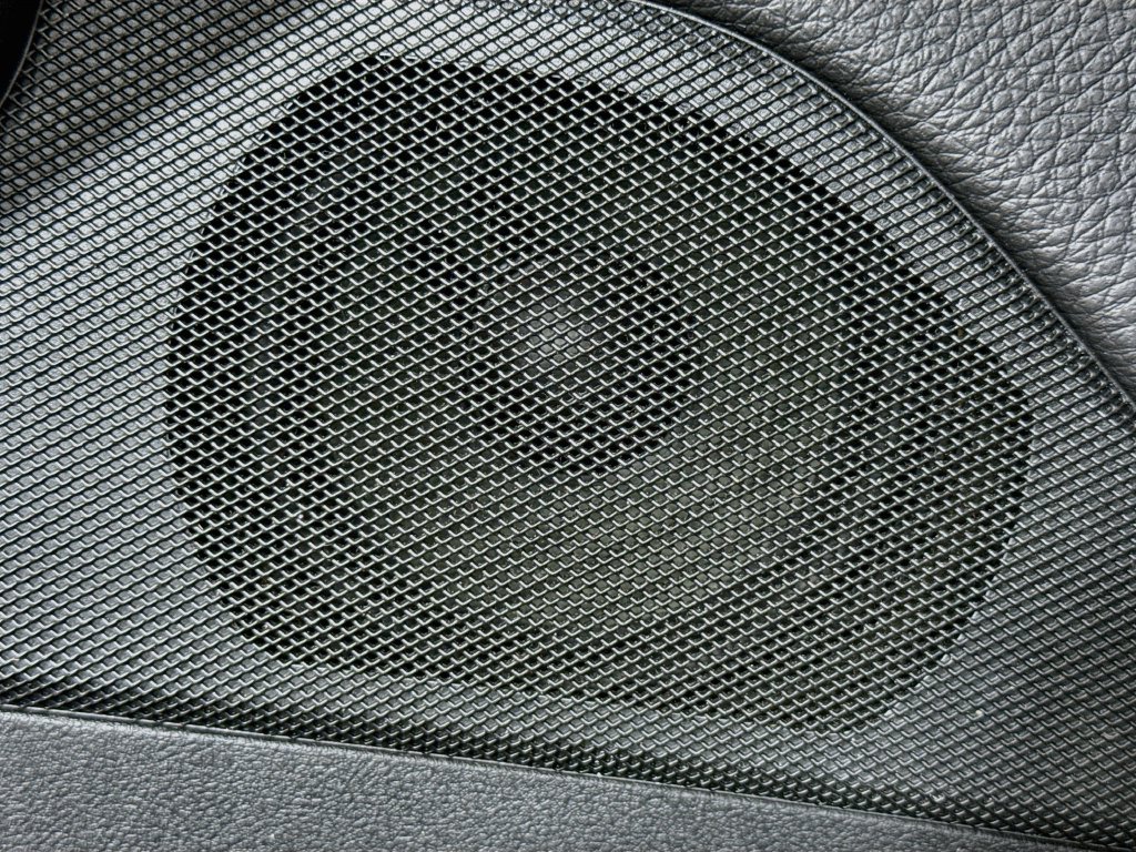 BMW 5 Series photo 25