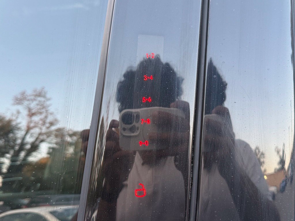Lincoln Aviator photo 16