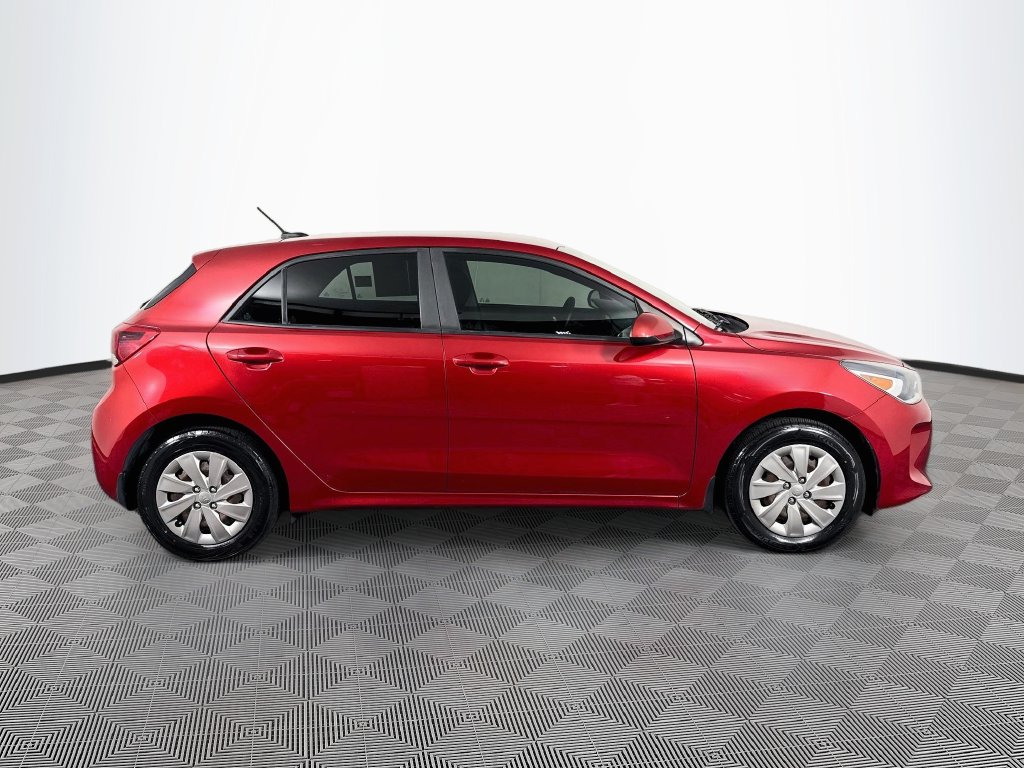 Photo 4 of this Kia Rio 5-Door