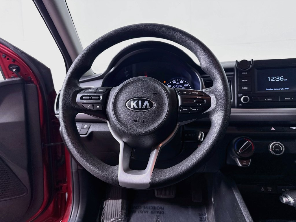 Photo 11 of this Kia Rio 5-Door