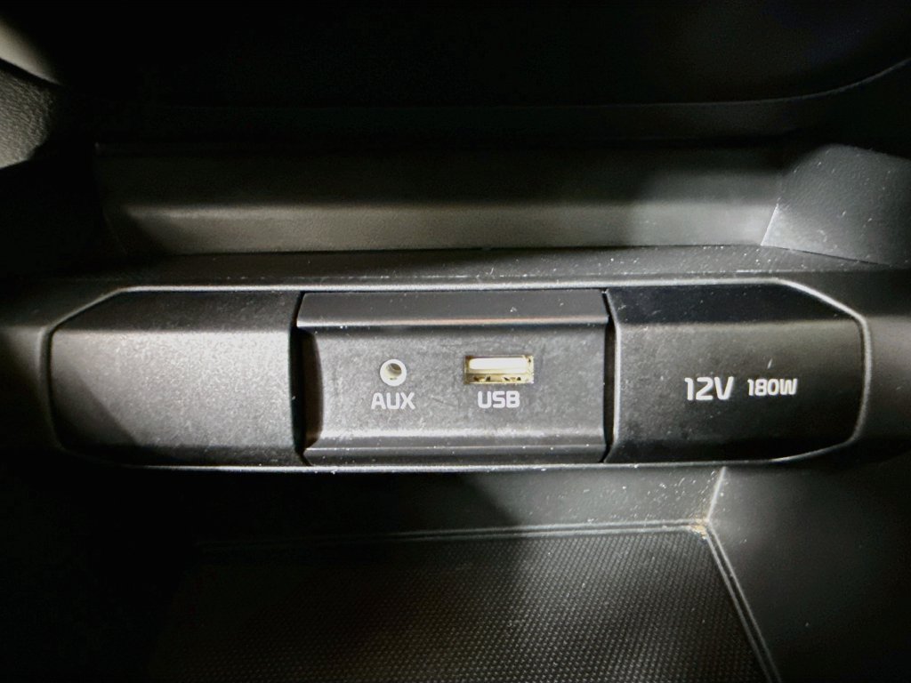 Photo 16 of this Kia Rio 5-Door