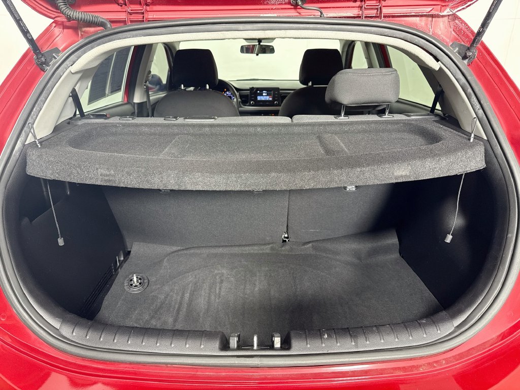Photo 27 of this Kia Rio 5-Door