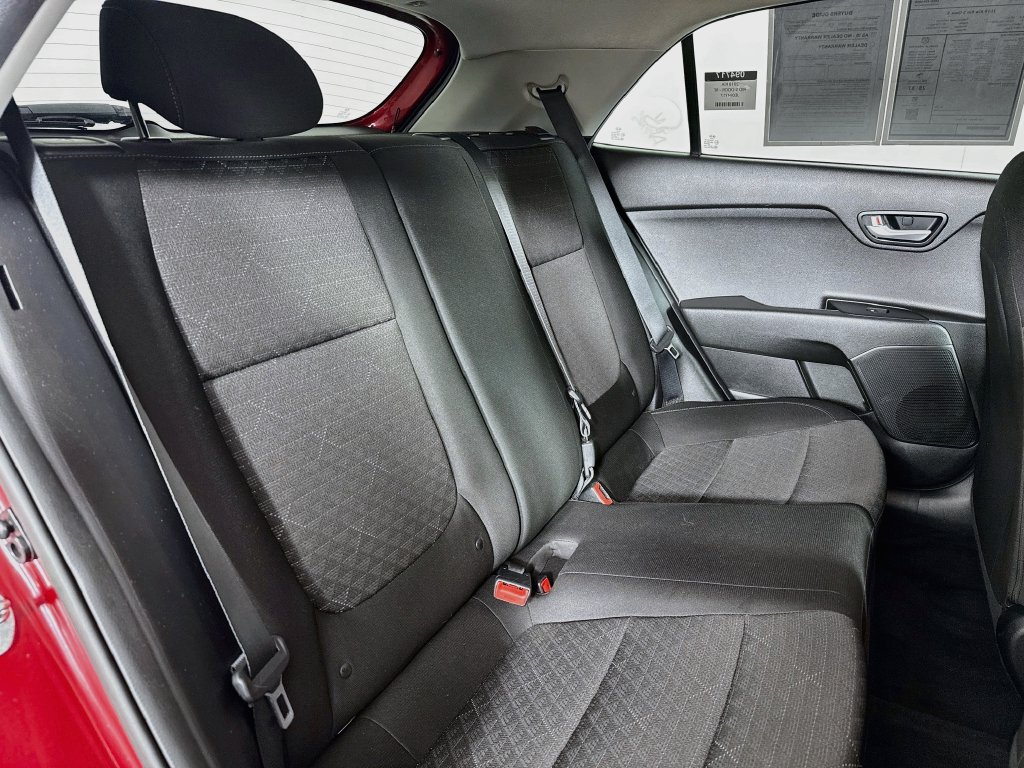 Photo 28 of this Kia Rio 5-Door