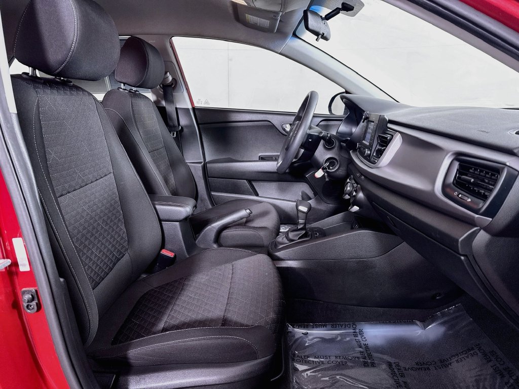 Photo 29 of this Kia Rio 5-Door