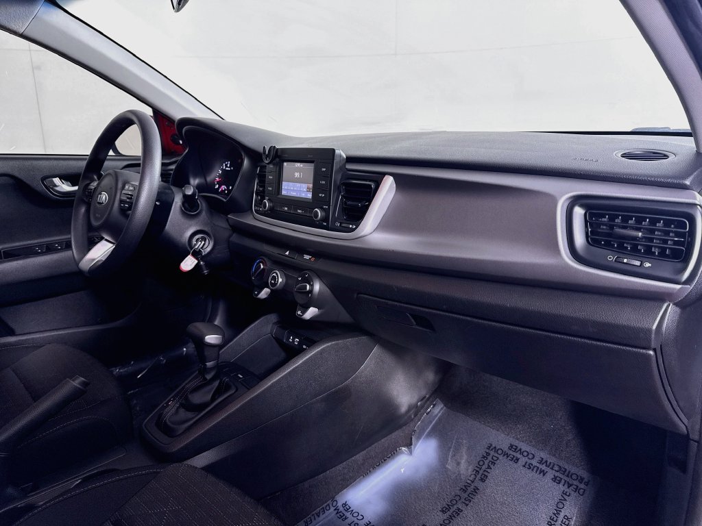 Photo 30 of this Kia Rio 5-Door