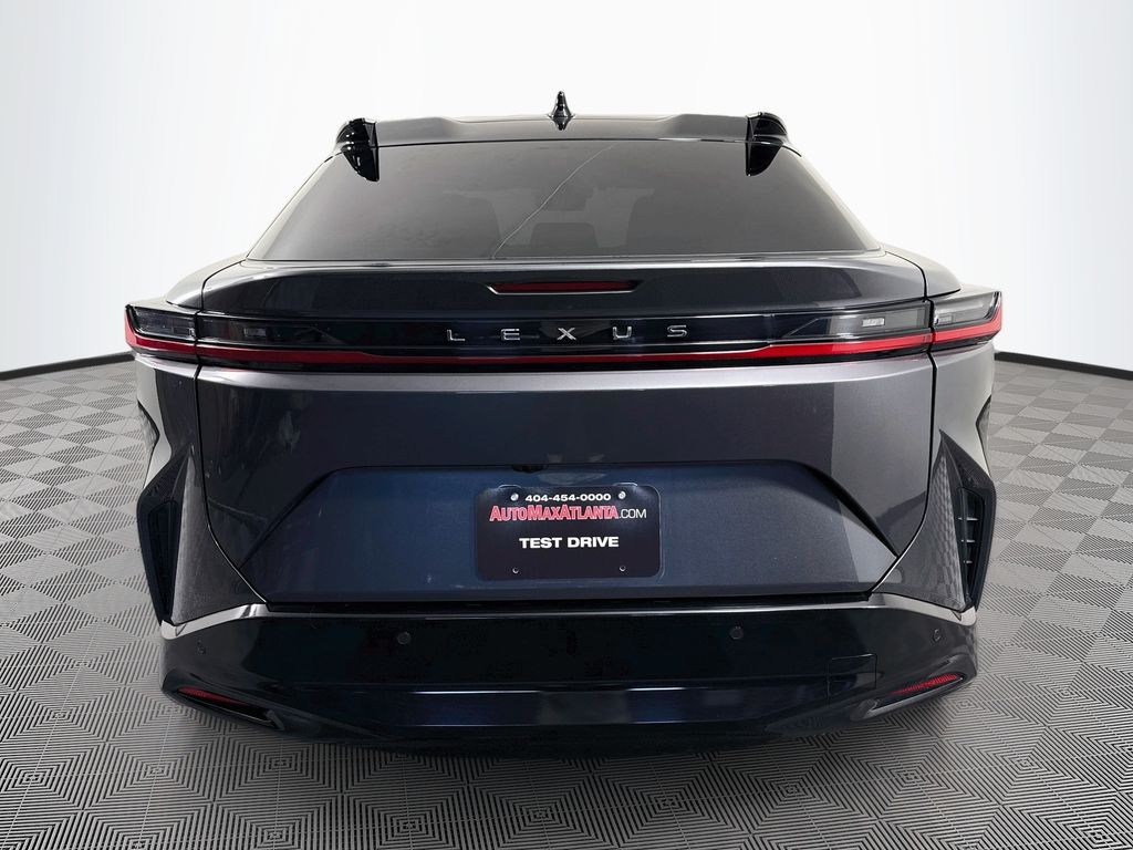 Lexus RZ 450e photo 7
