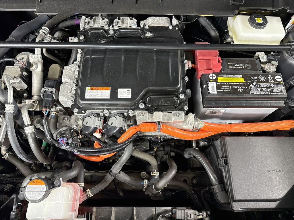 Lexus RZ 450e photo 39