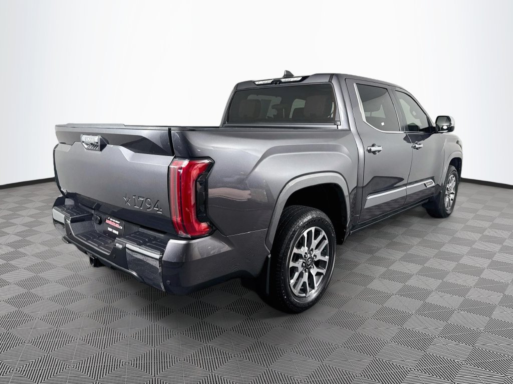 Photo 5 of this Toyota Tundra 4WD