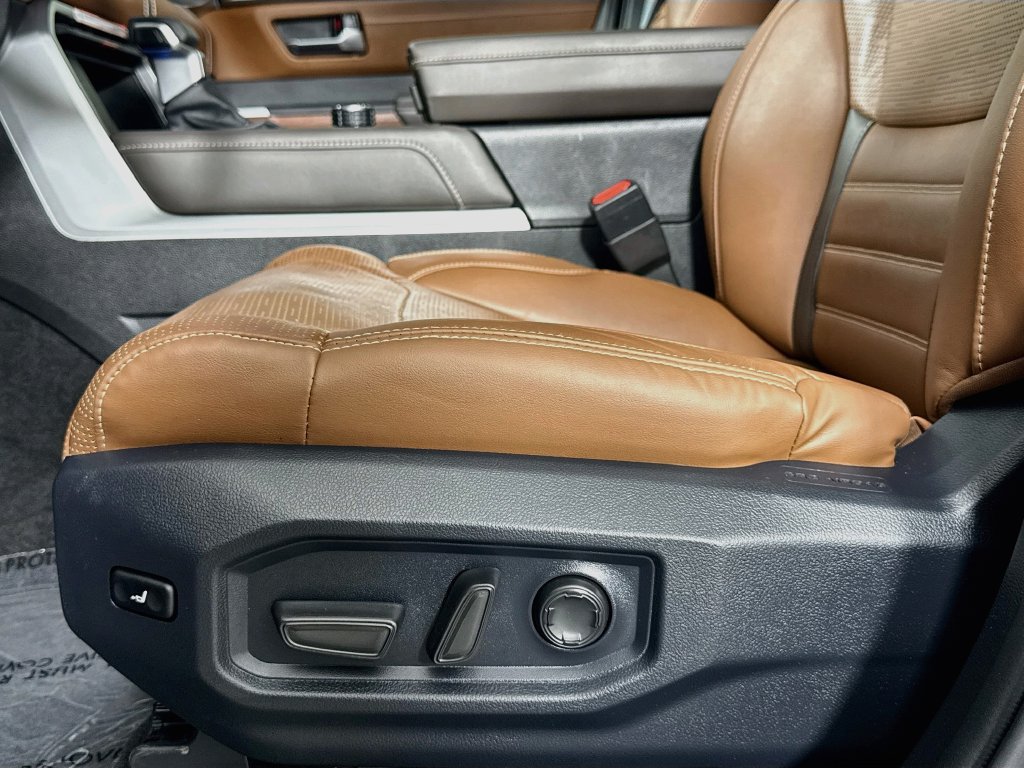 Photo 24 of this Toyota Tundra 4WD