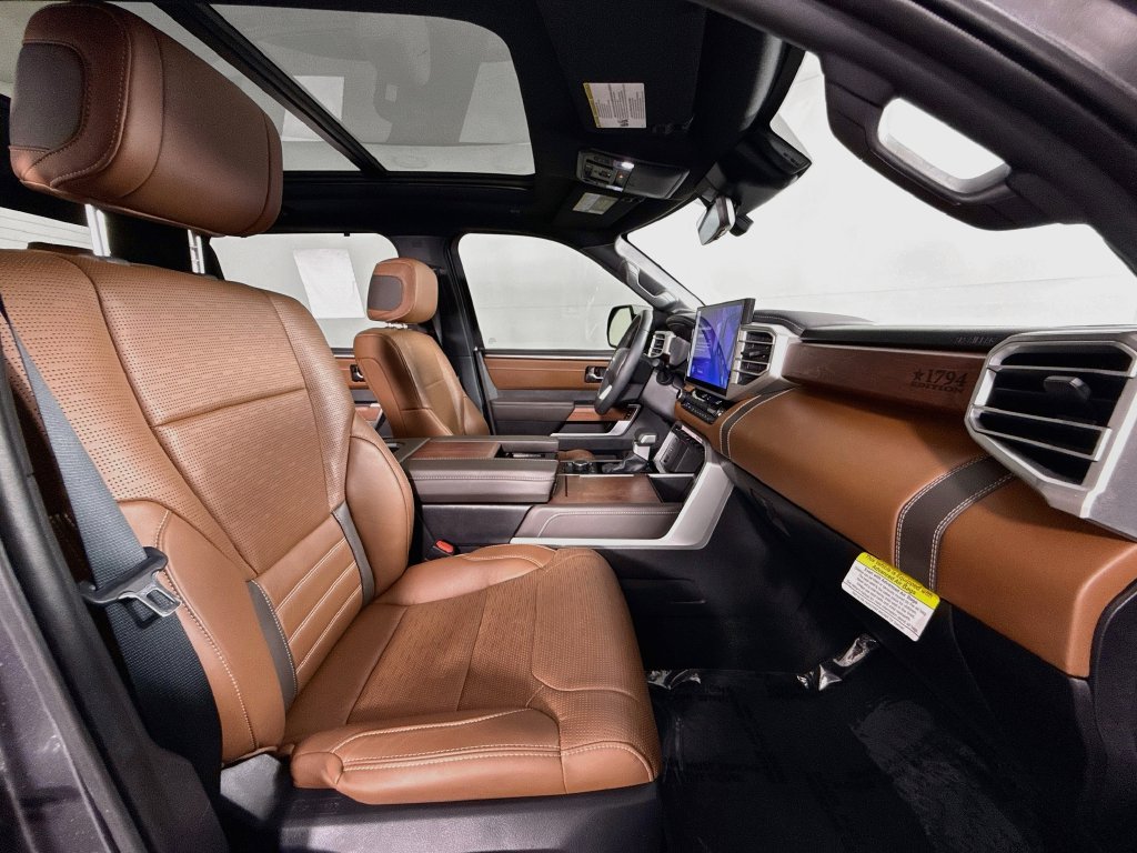 Photo 35 of this Toyota Tundra 4WD