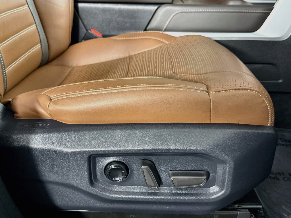 Photo 37 of this Toyota Tundra 4WD