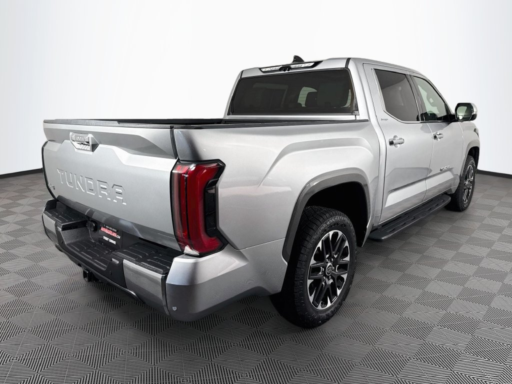 Photo 5 of this Toyota Tundra 4WD