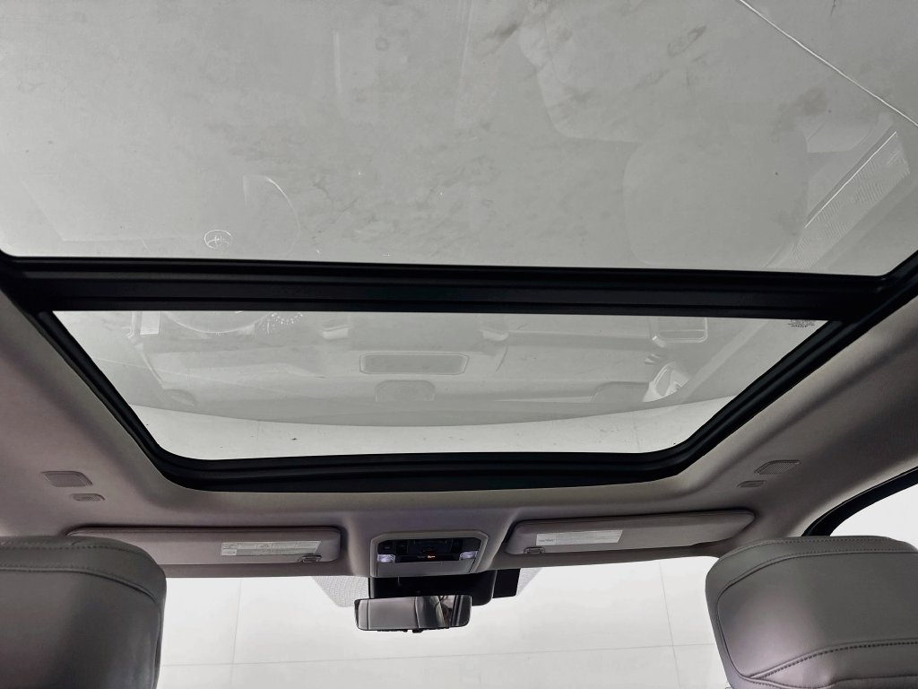 Photo 28 of this Toyota Tundra 4WD